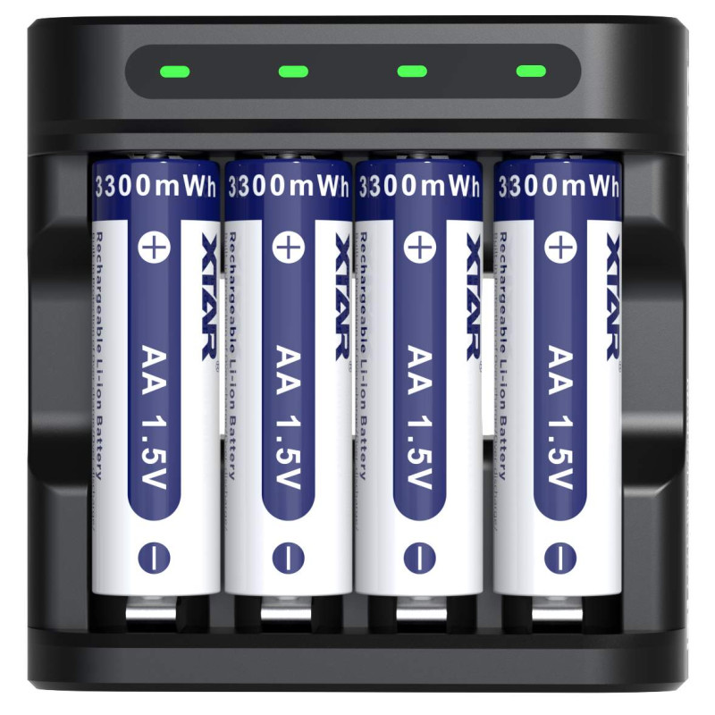 Chargeur de Piles Xtar L4 Avec 4 Piles Lithium AA 1,5V 3300mWh