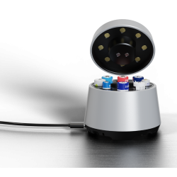 Chargeur de Piles Xtar L8 BOX