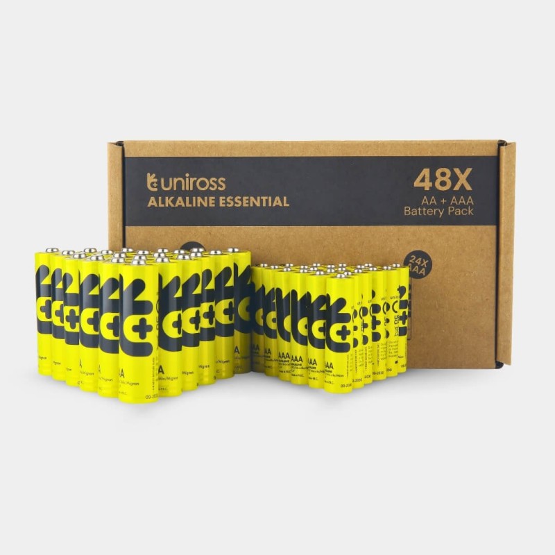 24 Piles AA / LR6 + 24 AAA / LR03 Uniross Alkaline Essential